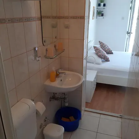 In With Terrace, Air Conditioning, Wi-fi 4440-2 شقة