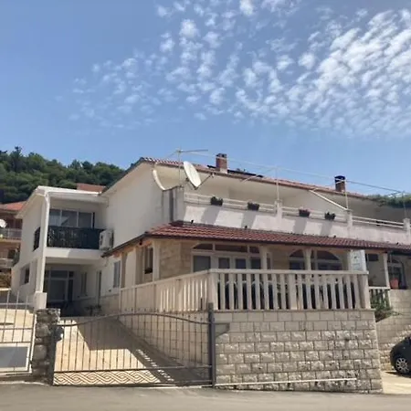 شقة In With Terrace, Air Conditioning, Wi-fi 4440-2 *