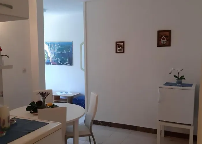 In With Terrace, Air Conditioning, Wi-fi 4440-2