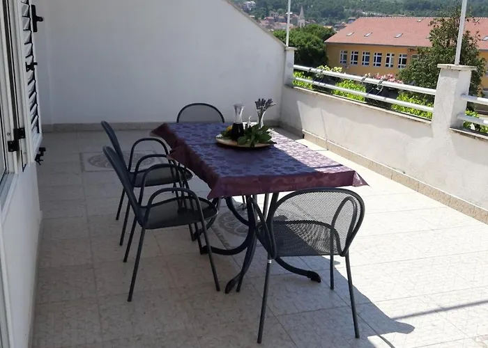 Daire In With Terrace, Air Conditioning, Wi-fi 4440-2 *